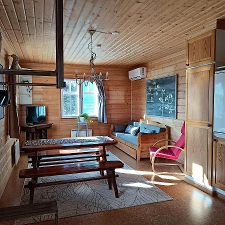 Saaristotila Jackois 木屋 *