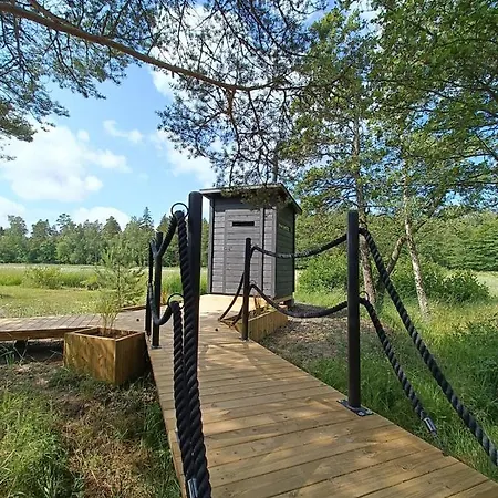 Σαλέ Saaristotila Jackois *