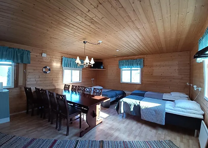 Saaristotila Jackois * Inio